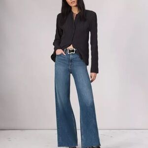 Rag & Bone Peyton Size 27- Bootcut
Mid-Rise Denim Jeans